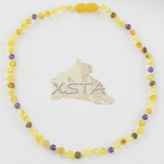 Teething amber necklace with amethyst